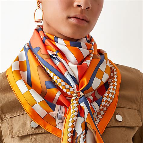 hermes scarf tying book|how to wear hermes twilly.